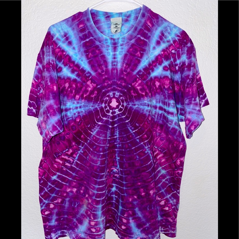 UNISEX XL Fruit of the Loom Tie Dye Tee-Shirt